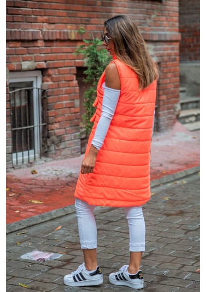 Turuncu Nar Dik Yaka Cep Detaylı Uzun Şişme Yelek indirimleri