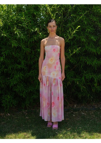 Vivian Elbise Pembe