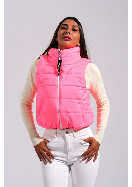 Pembe Sırtı Taş Işlemeli Dik Yaka Kısa Şişme Yelek fiyatları