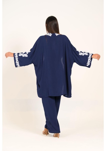 Lacivert Aplike Nakışlı Cepli Tunik Pantolon Ikili Takım fırsatları