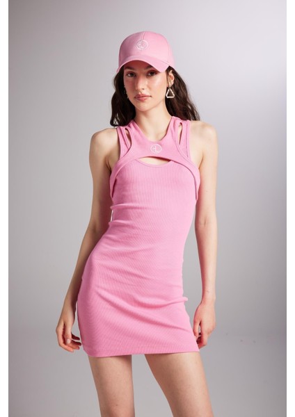 Carlin Elbise Pembe