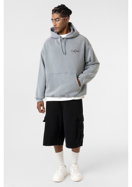 Yıkamalı Sırt Baskılı Oversıze Sweatshırt Açık Gri fırsatları