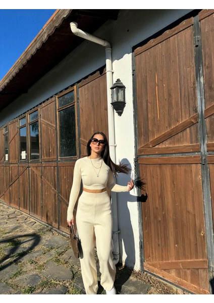 Cora Dik Yaka Ikili Takım 8458 Krem fiyatları