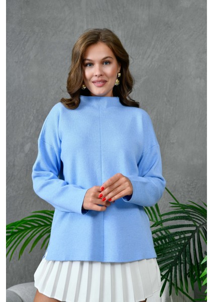 Kadın Dik Yaka Salaş Triko Kazak