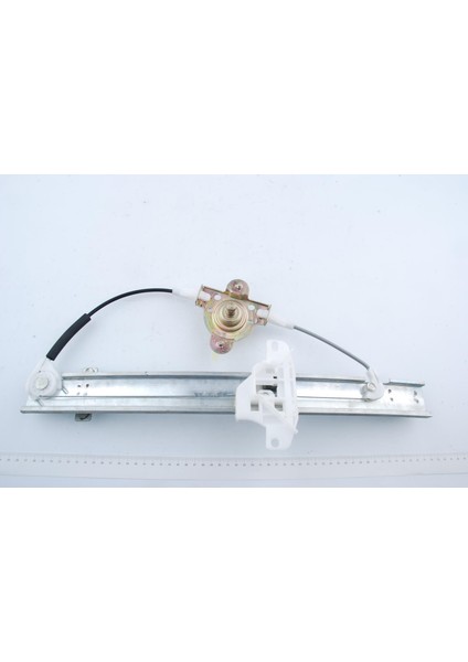 Arka Sağ Cam Krikosu Manuel Hyundai Accent 1995-1999 Uyumlu 8340222000 fırsatları