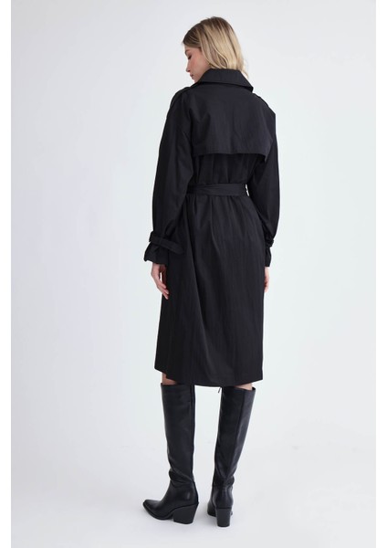 Kemerli Uzun Trençkot indirimleri