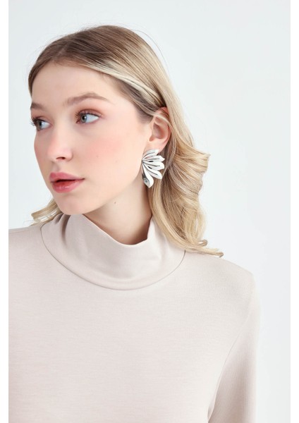 Balıkçı Yaka Yırtmaçlı Uzun Elbise fırsatları