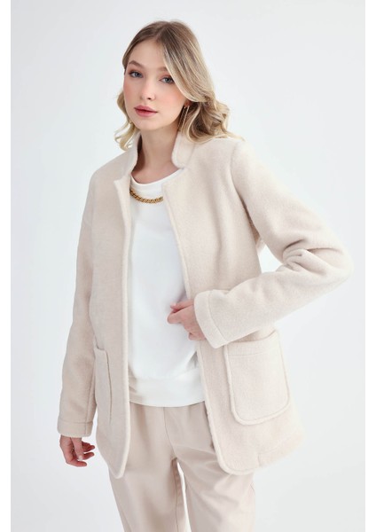 Vatkalı Hakim Yaka Uzun Keçe Ceket modelleri