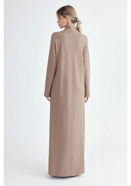 Balıkçı Yaka Yırtmaçlı Uzun Elbise indirimleri