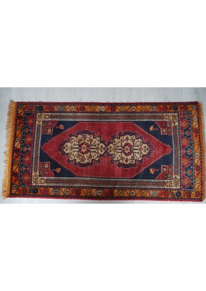 96X108 cm Yün El Dokuma Kırmızı Renkli Ender Anadolu Kilim