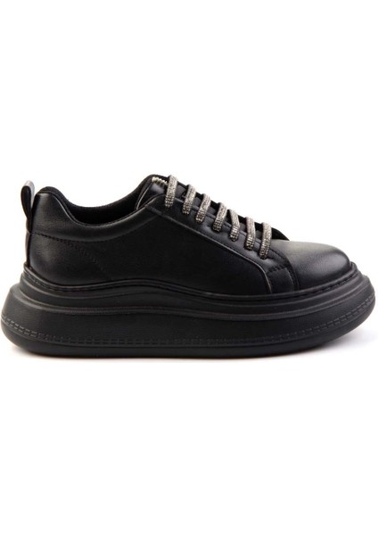 Siyah Kadın Sneaker K01377030309