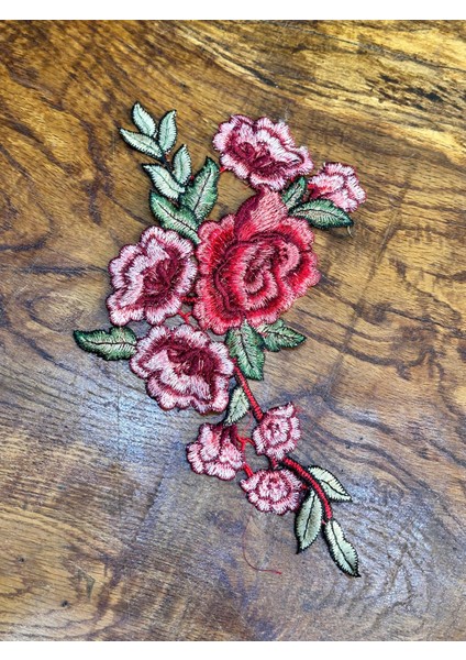 Renkli Çiçekli Nakış İşleme Aplike Dikiş Aksesuarı 27 x 18 cm modelleri