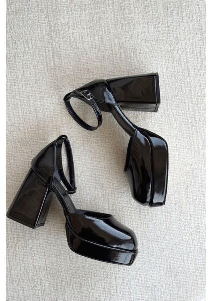 Kadın Gander Platformlu Topuklu Ayakkabı Siyah-Rugan fırsatları