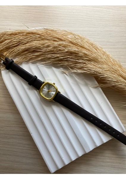 Bs Stıll Vintage Kadın Kol Saati Retro Minimal Deri Dordon 1 Adet fiyatları