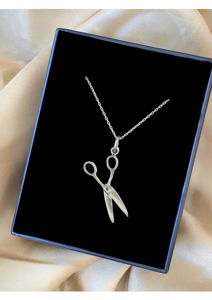 Kuaför Makas ve Tarak Unisex Tasarım 925 Ayar Gümüş Kolye fiyatları