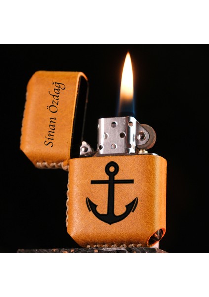 Kişiye Özel Benzinli Çakmak Hakiki Deri El Yapımı Zippo Tarzı Çakmak İsme Özel Deri Kaplama Benzinli Çakmak Doğum Günü Yıl Dönümü Yeni Yıl Hediyesi