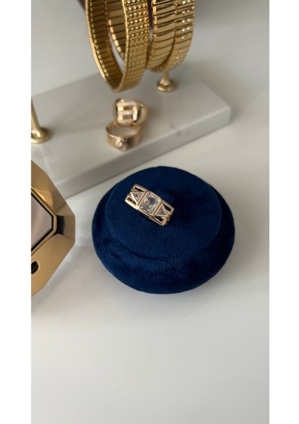 Ayarlanabilir Gold Baget Taşlı Yüzük