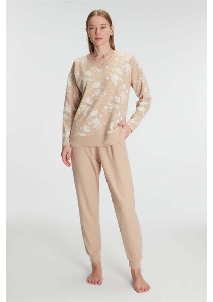 Jakarlı Uzun Kol V Yaka Pijama Takımı