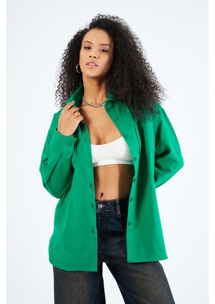Kadın Cepli Oversize Gabardin Gömlek Ceket
