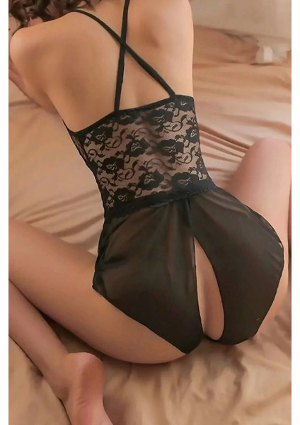 Kadın Siyah Özel Bölgesi Açık Dantelli Gecelik TM1248 fırsatları