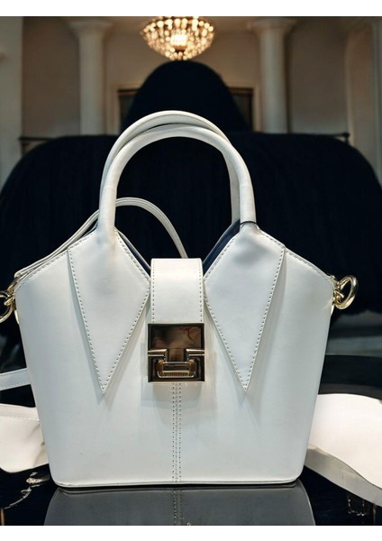 El ve Kol Çantası Olarak Tasarlanmış Bayan Omuz Çantası T.736344374BYZ