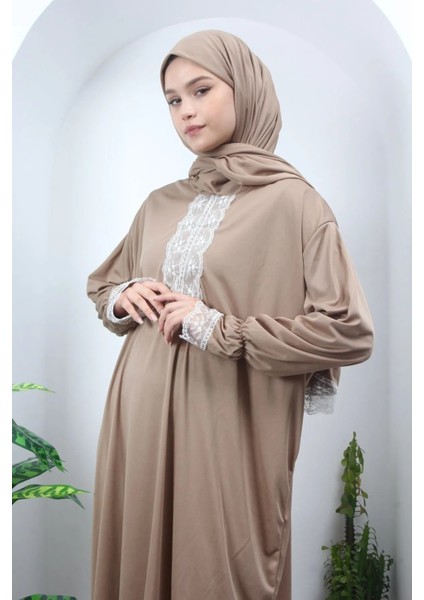 Mevsimlik Kendinden Başörtülü Dantelli Kadın Namaz Elbisesi, Terletmeyen Namaz Kıyafeti-Koyu Bej modelleri