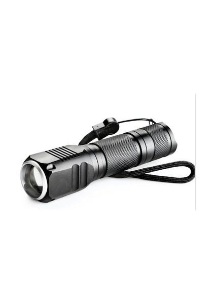 F-82 T6 LED Zoomlu 2000 Lm Yüksek Işık Şarjlı El Feneri