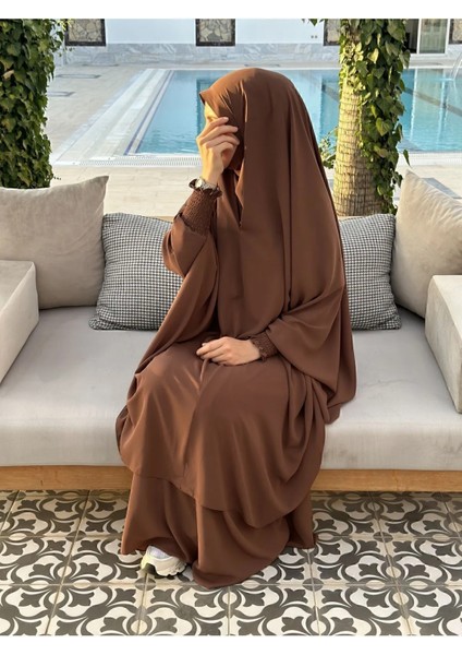 Iğneli Peçeli Başlı Afgan Takımı