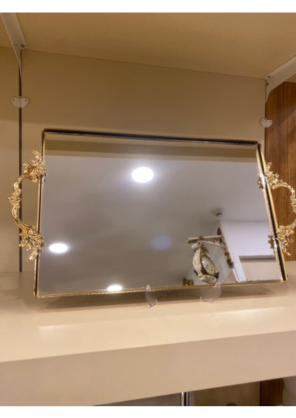 Tepsi Kulplu Ayaklı Altın 40X26 Büyükboy