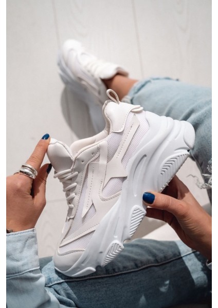 Brendi Kadın Spor Ayakkabı Beyaz Sneaker fiyatları