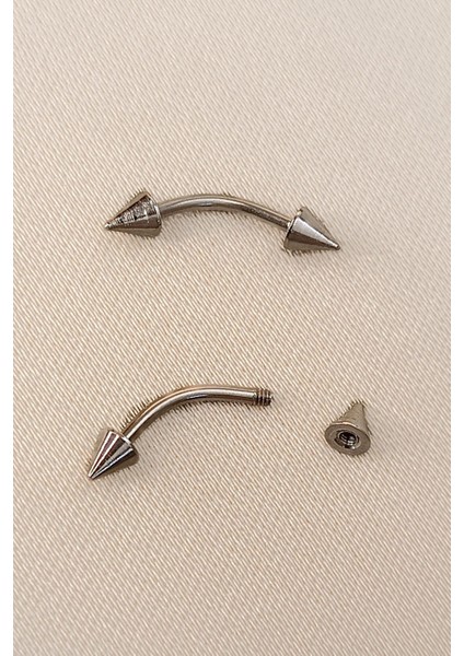 Gümüş Renk Çivi Detay Çelik Piercing Tragus Kıkırdak Küpe (Çift) - 1,5 cm