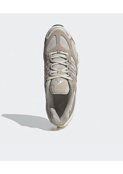 Ozweego Pro indirimleri