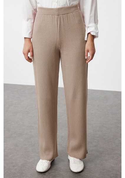 Kadın Moda Şık Geniş Paça Kolsuz Kuşaklı Pirinç Örgü Süveter-Pantolon Triko Alt-Üst Takım indirimleri