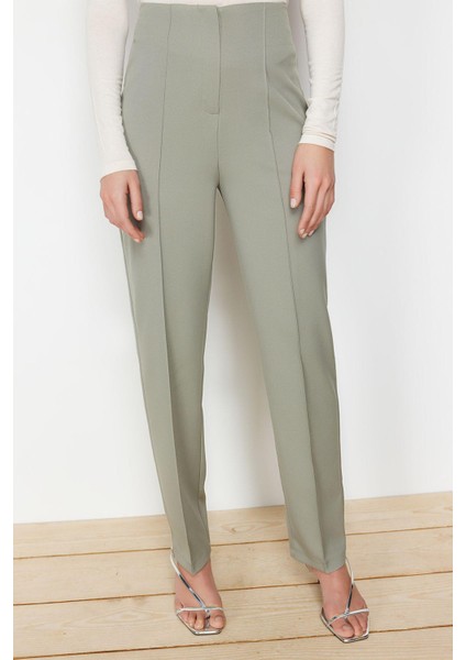 Kadın Moda Şık Boru Paça Regular Boy Aksesuar Detaylı Dokuma Kumaş Yelek Pantolon Alt Üst Takım