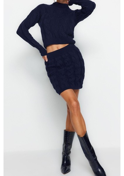 Kadın Moda Şık Regular Boy Uzun Kollu Crop Dik Yaka Triko Etekli Alt-Üst Takım fırsatları
