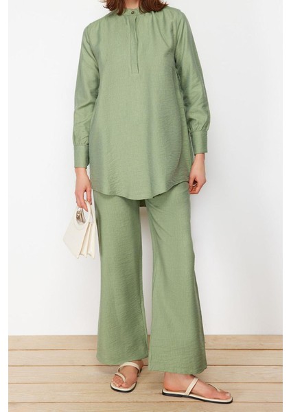 Kadın Moda Şık Geniş Paça Regular Boy Yarım Gizli Patlı Omuz Detaylı Tunik-Pantolon Dokuma Takım