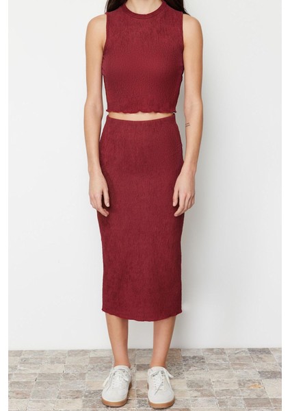 Kadın Moda Şık Regular Boy Dokulu Sıfır Kol Maxi Örme Bluz Etek Alt-Üst Takım TWOSS24AU00014