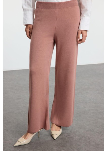 Tarz Kadın Modern Moda Normal Bel Boru Paça V Yaka Inci Düğmeli Hırka-Pantolon Triko Alt-Üst Takım fırsatları