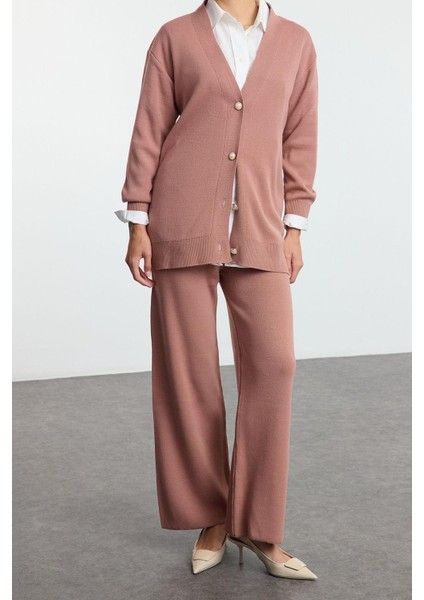 Tarz Kadın Modern Moda Normal Bel Boru Paça V Yaka Inci Düğmeli Hırka-Pantolon Triko Alt-Üst Takım indirimleri