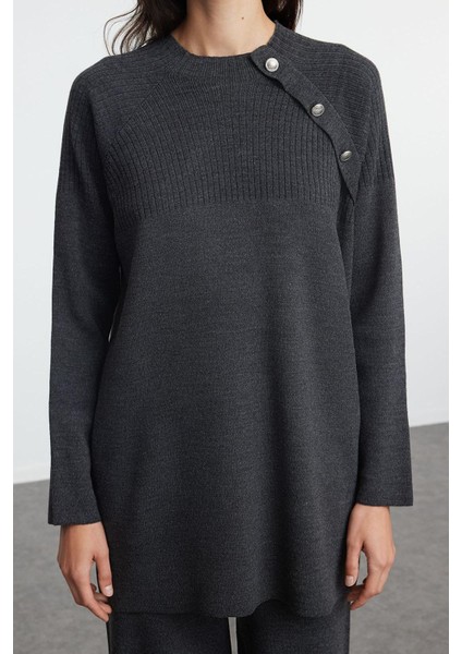 Tarz Kadın Modern Moda Normal Bel Boru Paça Dik Yaka Düğme Detaylı Triko Alt-Üst Takım