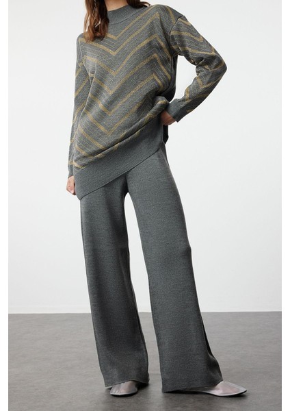 Tarz Kadın Modern Moda Normal Bel Boru Paça Dik Yaka Simli Triko Kazak Pantolon Alt-Üst Takım indirimleri