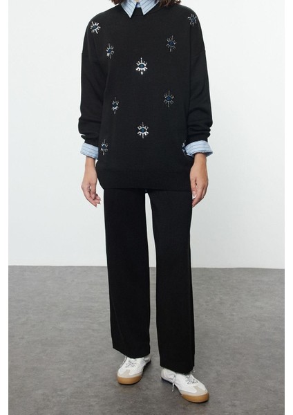 Tarz Kadın Modern Moda Normal Bel Boru Paça Bisiklet Yaka Nakış Göz Detaylı Triko Alt-Üst Takım indirimleri