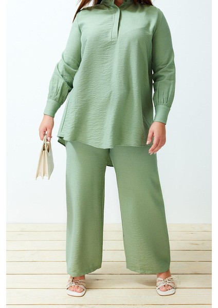 Tarz Kadın Yüksek Bel Geniş Paça Gömlek Yaka Yarım Gizli Patlı Omuz Detaylı Tunik-Pantolon Takım
