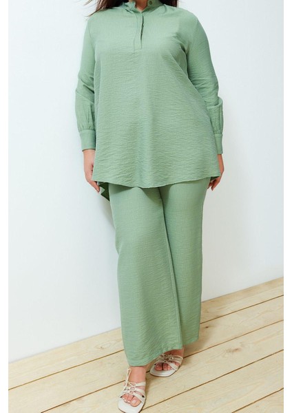 Tarz Kadın Yüksek Bel Geniş Paça Gömlek Yaka Yarım Gizli Patlı Omuz Detaylı Tunik-Pantolon Takım fırsatları