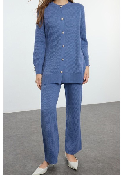 Tarz Kadın Modern Moda Normal Bel Boru Paça Bisiklet Yaka Inci Düğmeli Triko Alt-Üst Takım indirimleri