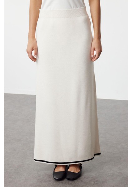 Tarz Kadın Modern Normal Bel Boru Paça Biyeli Aksesuar Düğmeli Triko Hırka Etek Alt-Üst Takım modelleri