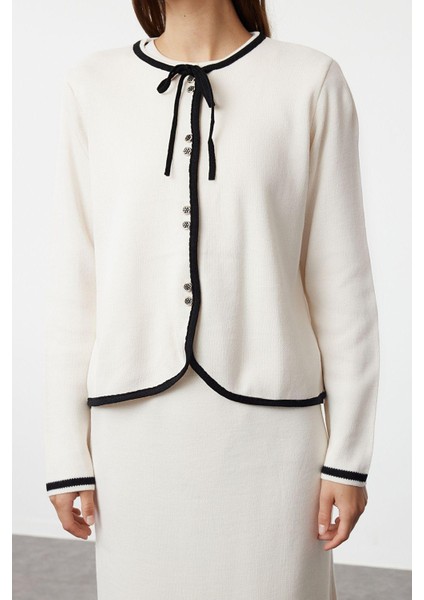 Tarz Kadın Modern Normal Bel Boru Paça Biyeli Aksesuar Düğmeli Triko Hırka Etek Alt-Üst Takım fırsatları