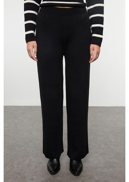 Tarz Kadın Modern Moda Normal Bel Boru Paça Bisiklet Yaka Çizgili Triko Pantolonlu Alt-Üst Takım fırsatları