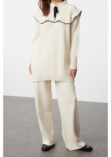 Tarz Kadın Modern Moda Normal Bel Boru Paça V Yaka Siyah Biyeli Yaka Detaylı Triko Alt-Üst Takım fiyatları