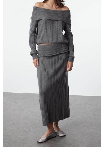 Tarz Kadın Modern Normal Bel Boru Paça Carmen Yaka Yumuşak Dokulu Carmen Yaka Triko Alt-Üst Takım